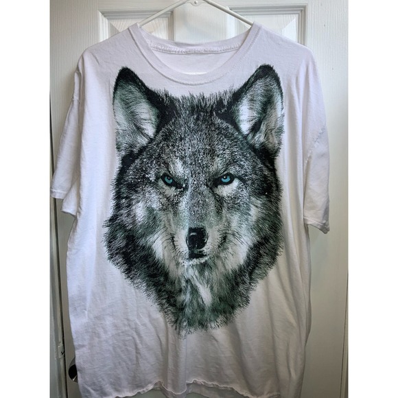 Vintage Single Stitch Wolf with blue eyes T shirt. - Picture 2 of 3